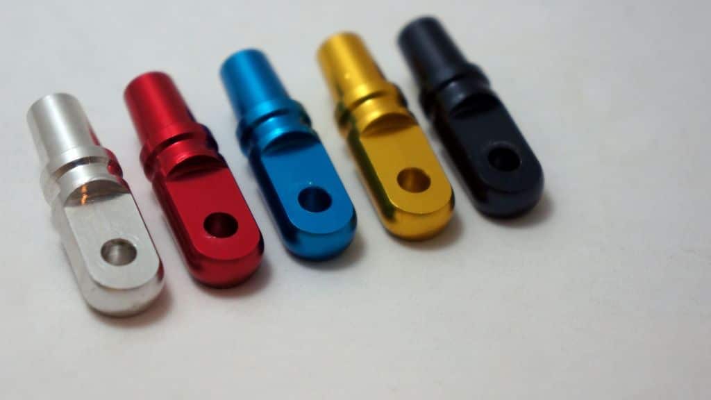 lak kaplama yapılmış metaller